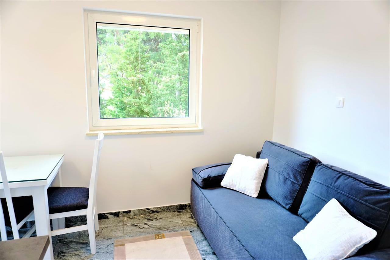 Apartment And Rooms Milak راب المظهر الخارجي الصورة