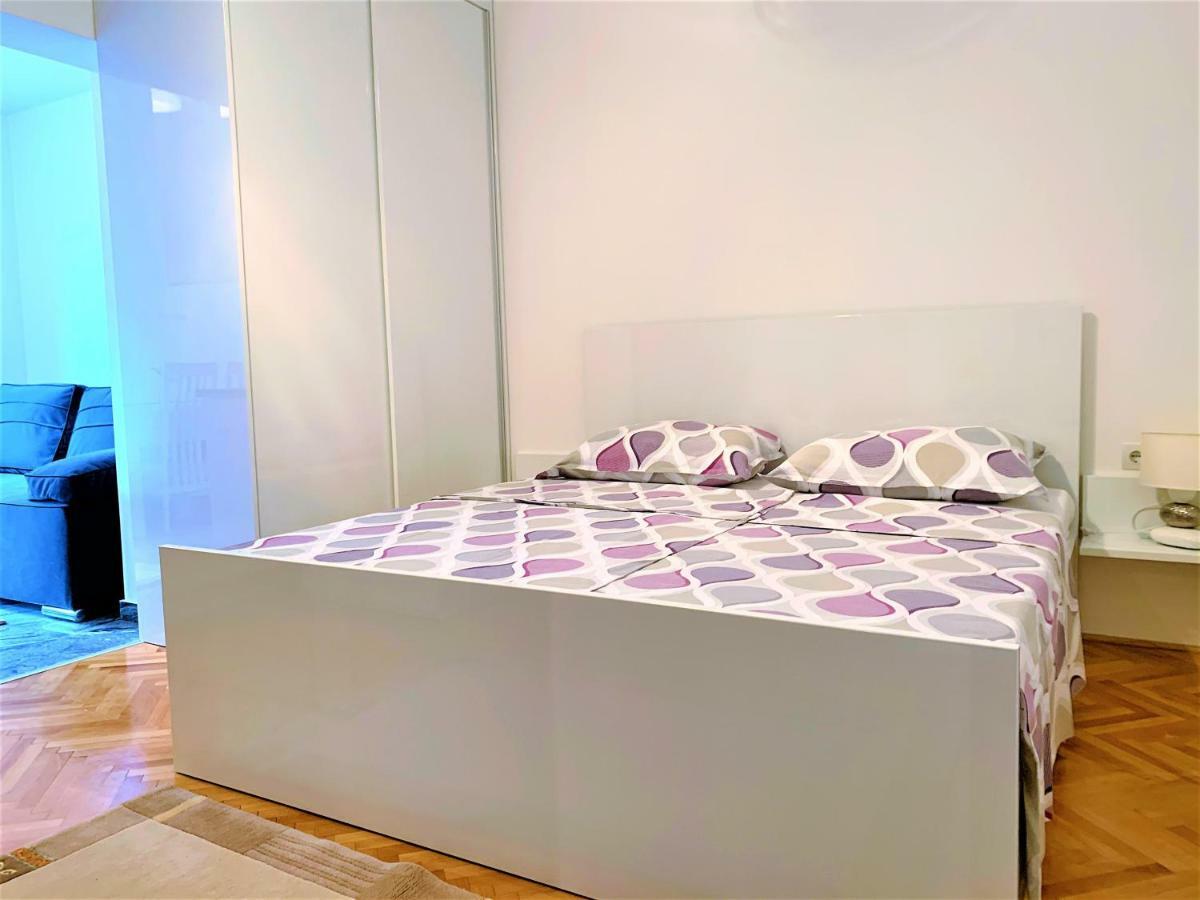 Apartment And Rooms Milak راب المظهر الخارجي الصورة